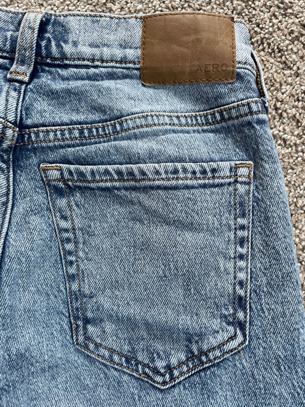 Aeropostale High Rise Flare Jeans - Picture 8 of 8
